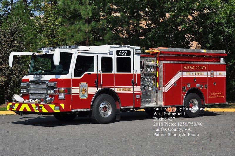 joecharley's tweet photo. It’s been a busy shift so far for my @ffxfirerescue #BShift colleagues in #WestSpringfield as my brothers &amp; sisters on #Engine427 &amp; #Medic427 have already responded by my house twice today #GoGetEmBrothers https://t.co/wbT62qc8qW