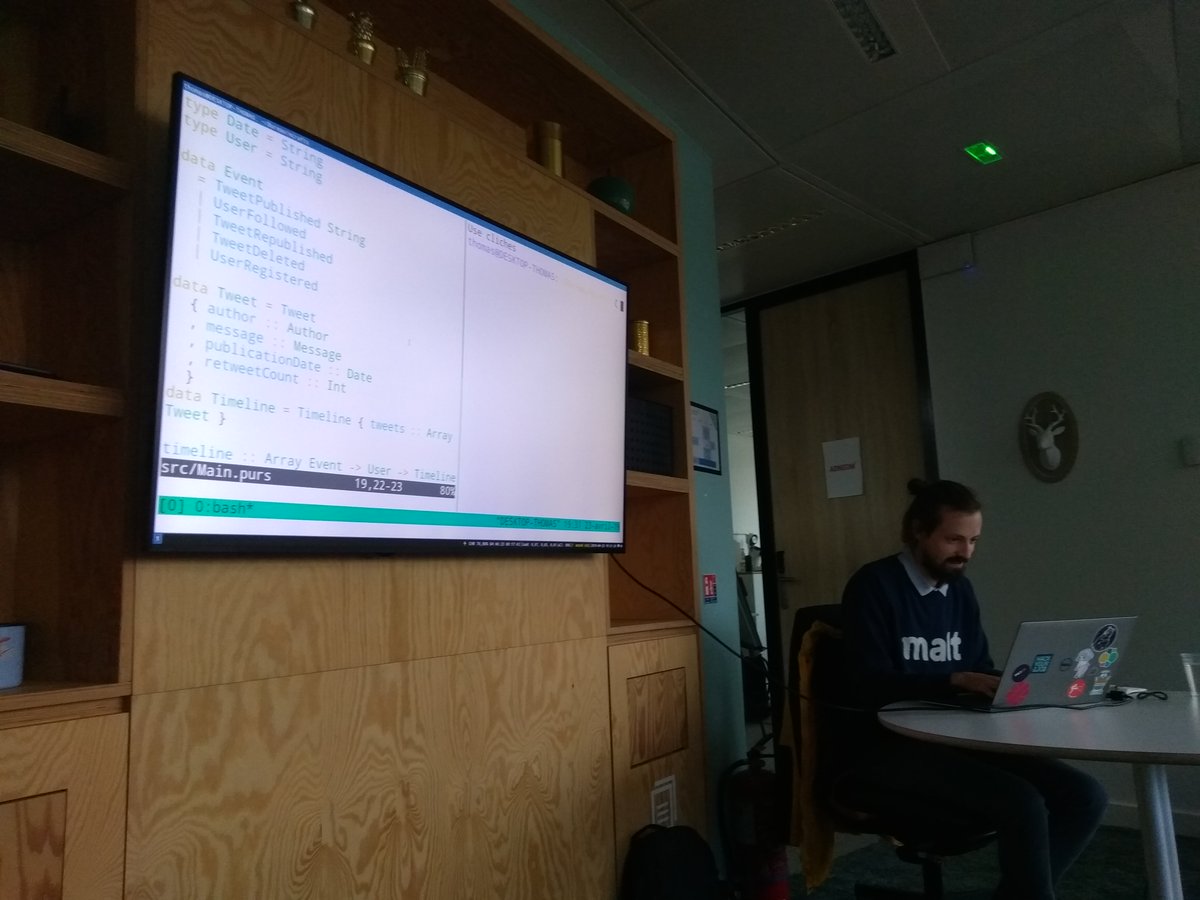 WakeOnWeb's tweet photo. Le meetup DDD est en cours, une super présentation avec du live coding :-)
Merci Thomas pour cet avant goût du Newscraft.

#Livecoding #MeetupinLyon #Softwarecrafterslyon #DDD https://t.co/Z3wUEmb4Sg