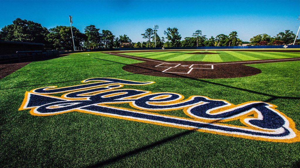 RoofPeyton's tweet photo. Im excited to announce that I will be continuing my academic and baseball career at East Texas Baptist University! https://t.co/SYtHNgBRBP