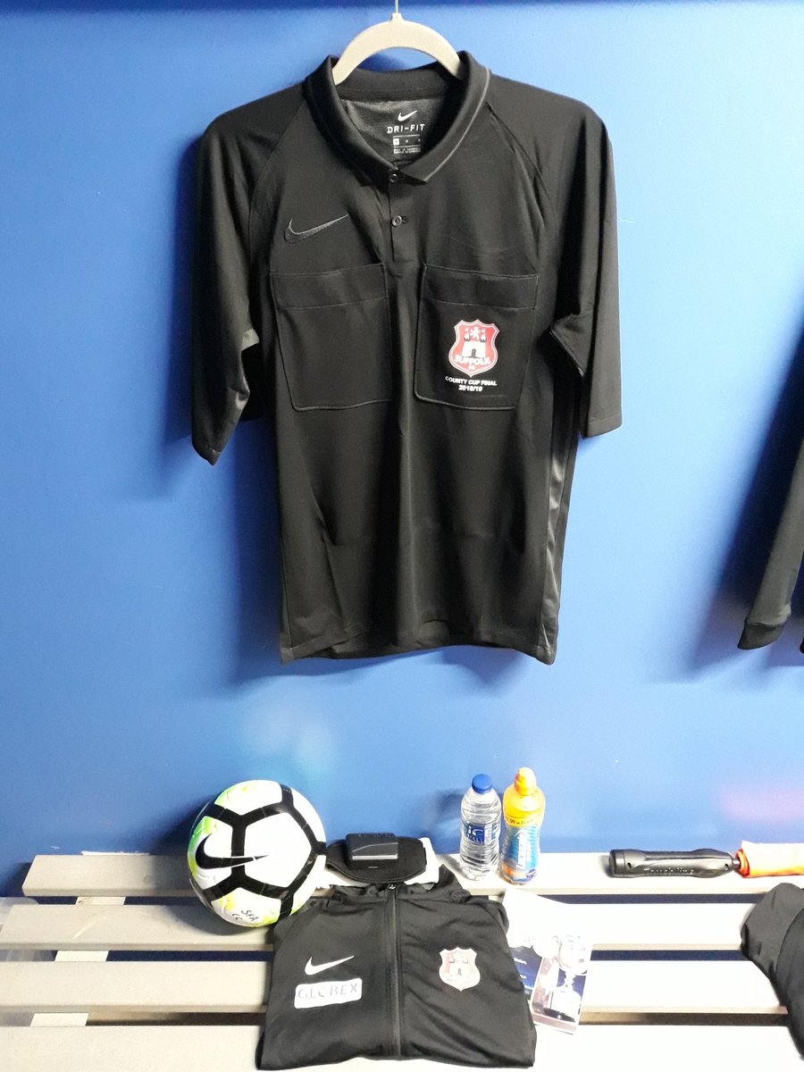 SFAReferees's tweet photo. Were at @BuryTownFC tonight for the @DaysSports1 @SuffolkFA Senior Reserve Cup Final...
#EncouragedToAspire #SupportedToAchieve #SFACountyCupFinal https://t.co/v58Lp9WU9t