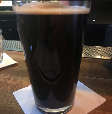 WhirlyBall's tweet photo. How about a pint of @PipeworksBrewin’s Close Encounter at #WhirlyBallChicago tonight? This dark ale will surprise your taste buds with its rich roasted malt character and leave you asking for more!
#BetterKnowYourBeer #EatDrinkGameOn #WhirlyBall https://t.co/FenrQDAy8R