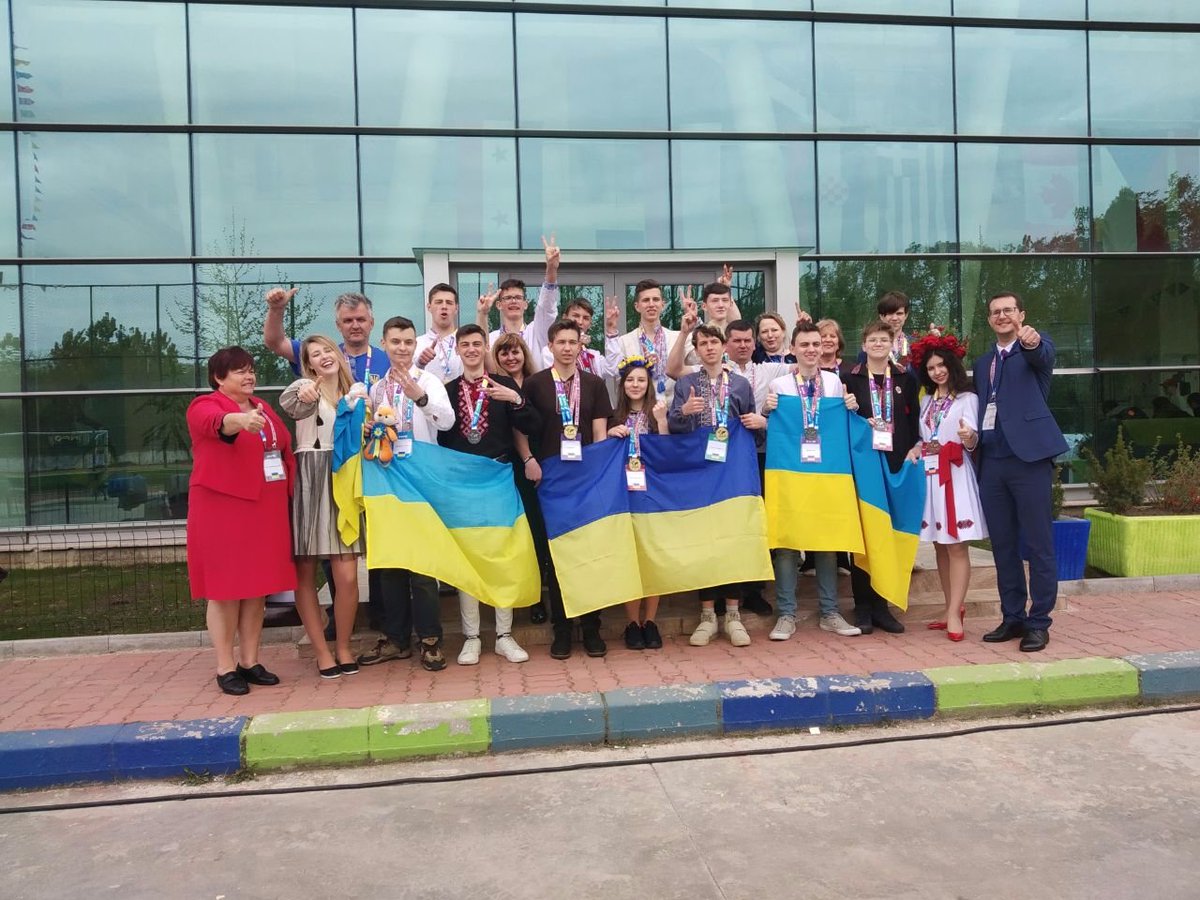 Congratulations on the best team of winners !!!  3 gold medals, 4 silver medals, 7 bronze medals.  The best result of Ukraine for 10 years of participation.