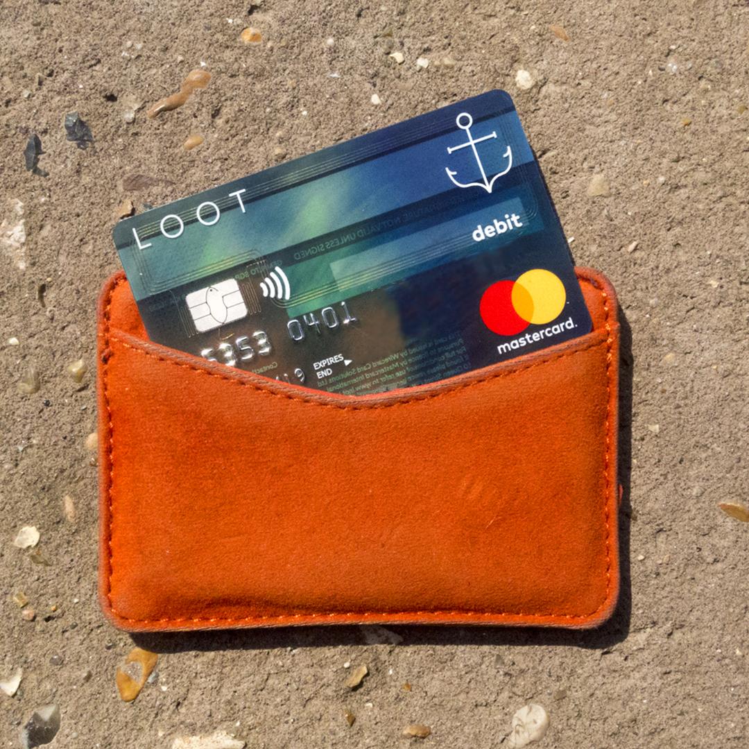Loot, the best looking card to have in your wallet 😍😍😍
#thisisloot #card #fintech