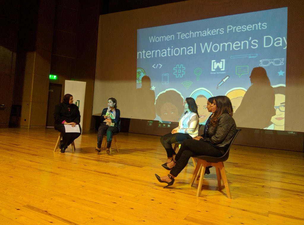 WTMOctober's tweet photo. A Message To:📌
Women who empower us to take chances, to dream and to work toward that dream.🌱To believe in the power of ourselves. " THANK YOU "💙

#WomenTechmakers #WTM
Happy #IWD😊
#IWD’19 #WTMOctober #GDG #GDGMENA #GDGOctober @gdgmena https://t.co/8YY5vfZO8I