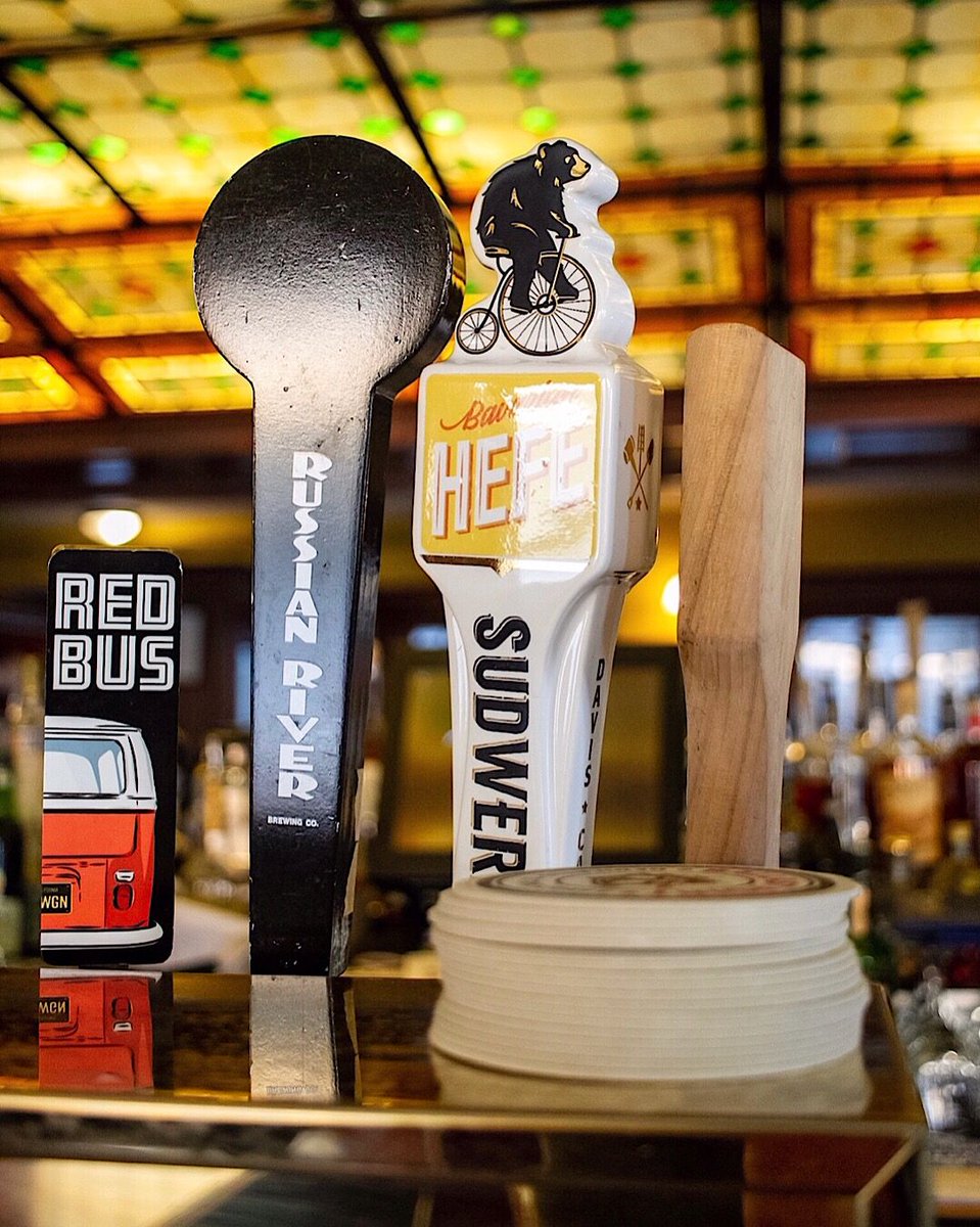 Can’t wait to team up w/ <a href="/RedBusBrew/">Red Bus Brewing Company ☮️</a> this Friday at the Sac Mac + Beer Review! They’re providing the brew and we’re bringing our special Mac n cheese 🧀🍺 Tickets are here: buff.ly/2GEKer7

#sacbeerweek #SBW2019 #craftbeer #macncheese #kuproscrafthouse #eatdrinkbemerry