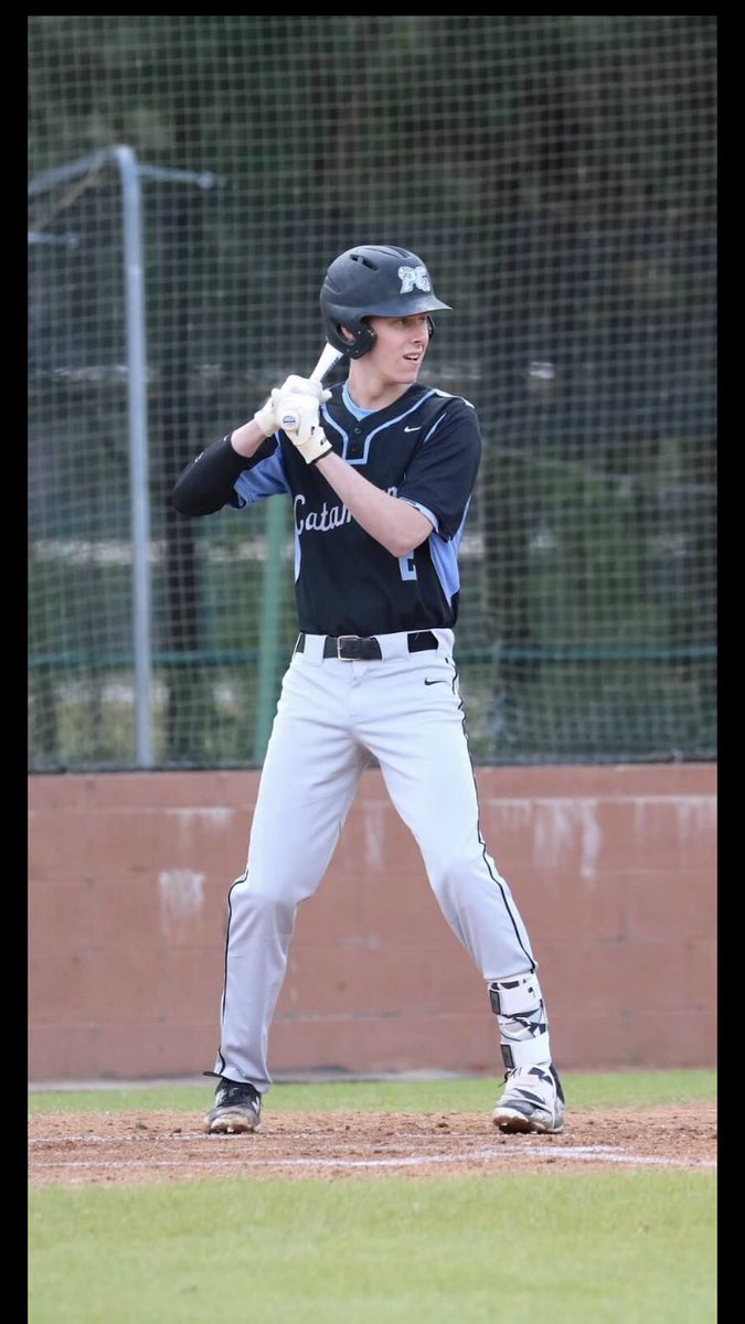PCbubbleguppies's tweet photo. Christian Schmidt(y)
6 foot 3
Strengths:
Athletic
Can see over the crowds
Weaknesses:
UV radiation                                                Sister is a model https://t.co/VSFgeOLuM0