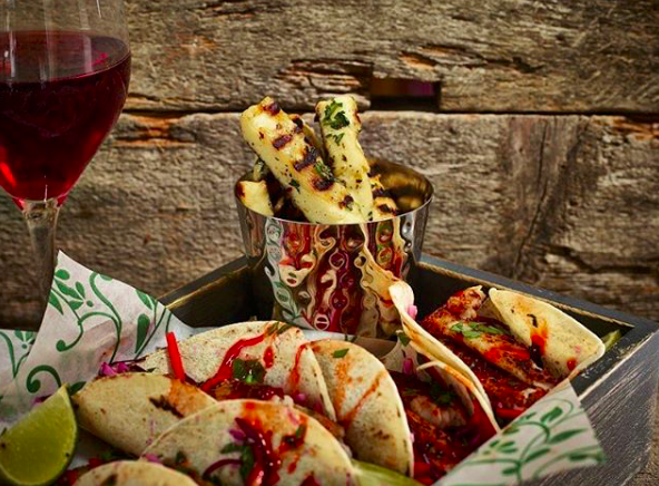 WalkingMatters's tweet photo. The perfect treat for a Tuesday afternoon! Halloumi fries served warm in @Genware1's exclusive range of serving cups! Their new Conical serving cups range are now in the April NPS. 
#TabletopMatters
#Genware #tableware #tablepresentation #halloumi #fries #chipcup #london https://t.co/FUVqdMF80U