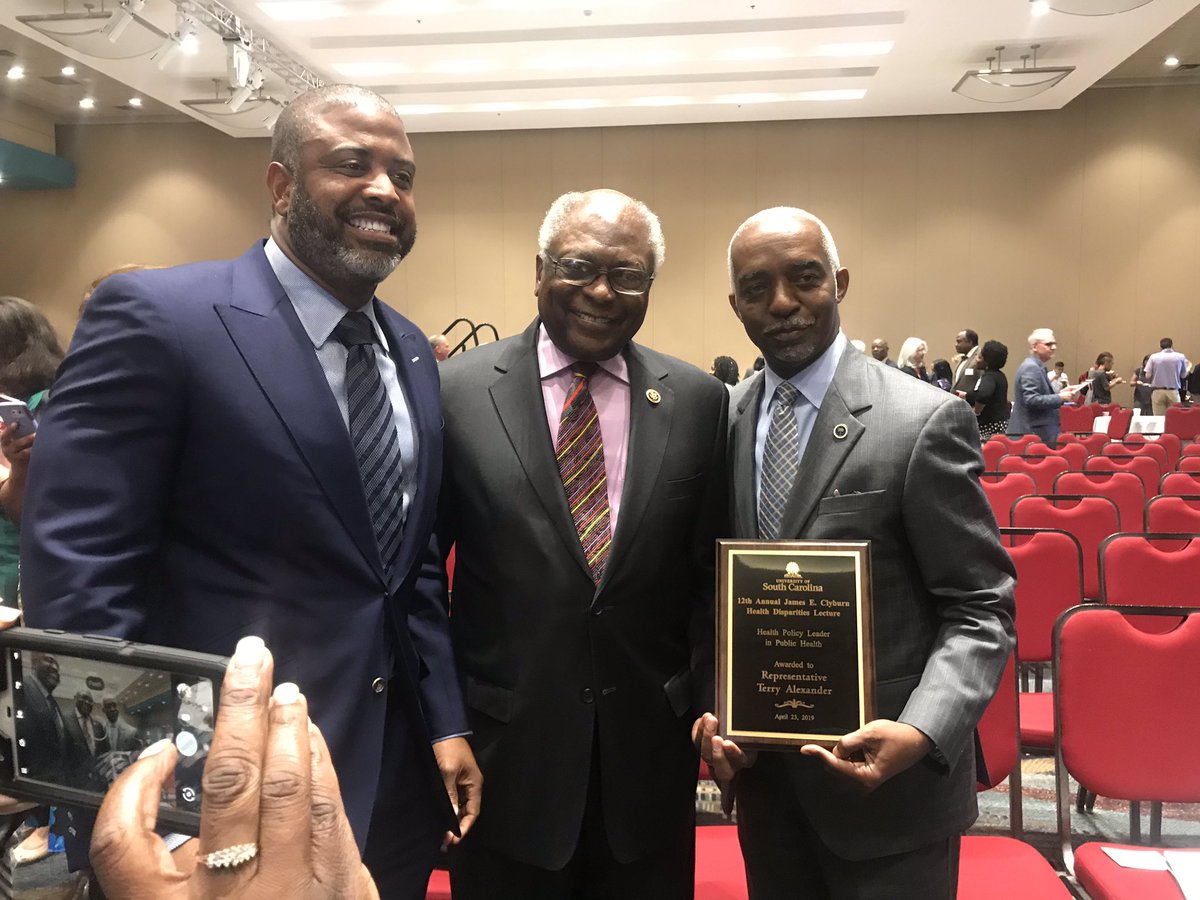twilson_tpp's tweet photo. It was a pleasure to catch up with @WhipClyburn and @_terryalexander today at #ClyburnLecture! Attention to public health is so important for our elected officials. @USCArnoldSchool #Ask4Alz #AlzisPublicHealth #BOLD https://t.co/6gs5qkspot