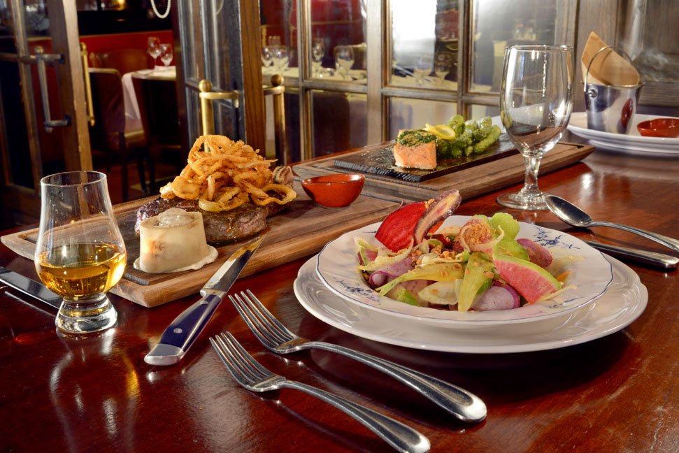 becky_randle's tweet photo. TOMORROW: We're celebrating #AdministrativeProfessionalsDay! 🎊 As a special thank you to all of the support professionals out there, @TortoiseClub is offering a $25 Tortoise gift card to any administrative professional who dines with us on Wednesday, April 24! https://t.co/jnGsrXRdR2