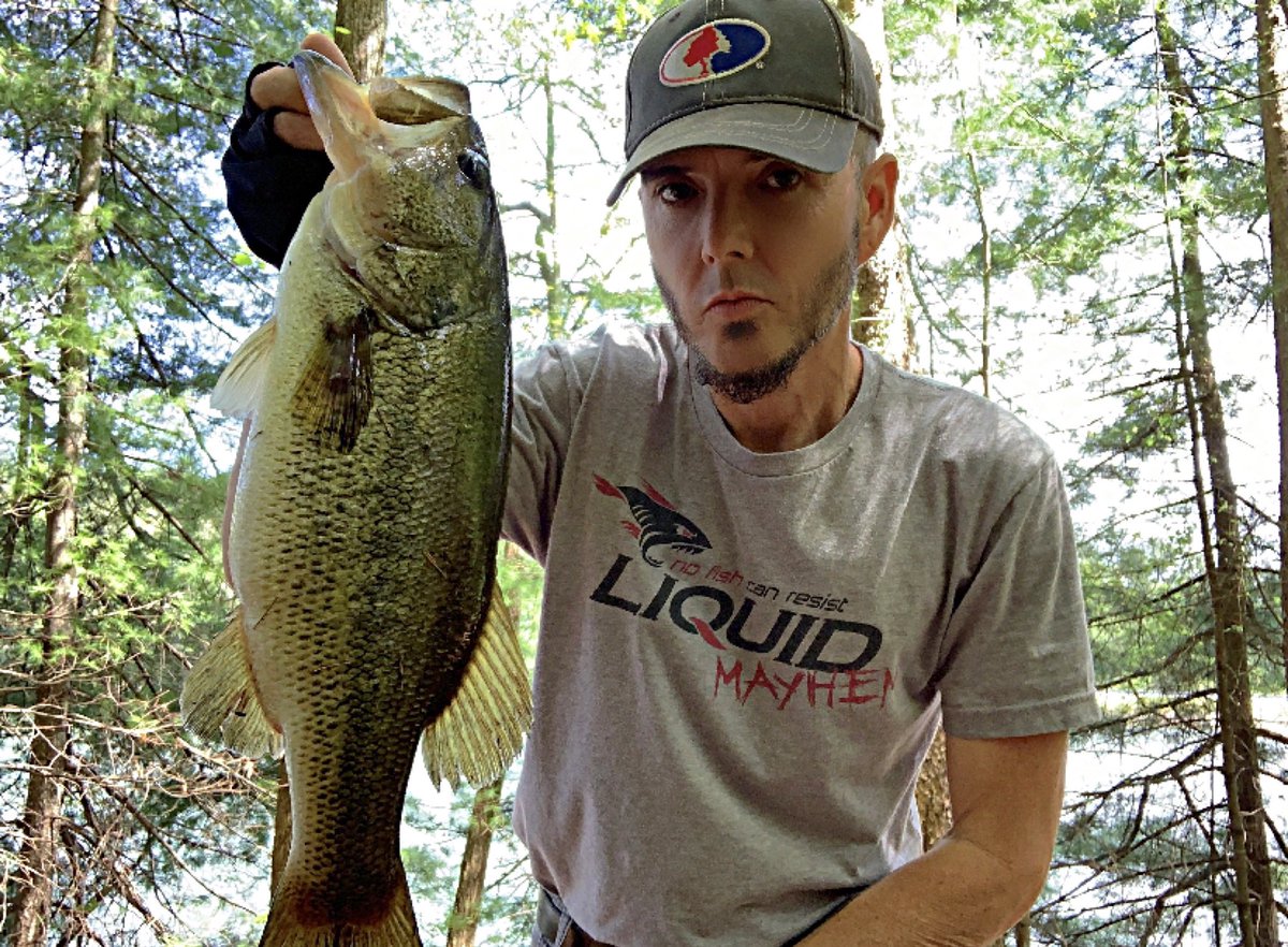 Found us a fatty today😁
Thank you <a href="/LiquidMayhem_/">Liquid Mayhem</a> 
Night crawler scent was the ticket today🎣🔥
#LiquidMayhem 
#MayhemMalitia 
#NoFishCanResist