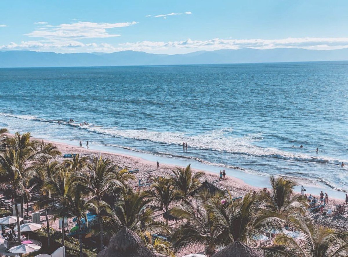 AfterDarkPV's tweet photo. 🙌🏻🌴💦 #views #puertovallarta https://t.co/r4N82lVqUk