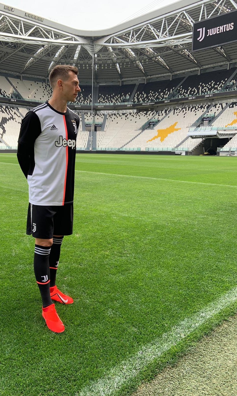 2018/19 Calcio Saga - Page 15 D43HEANXoAATWZH