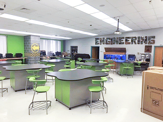 Ruckus seating pictured here perfectly accents this #Engineering #classroom #readytoruckus #K12