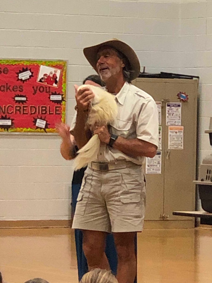 MsJerry4's tweet photo. Thank you Ridge PTA for the Jungle Terry assembly!  #ridgelemrocks #onceacard https://t.co/xlLw3zHxNN