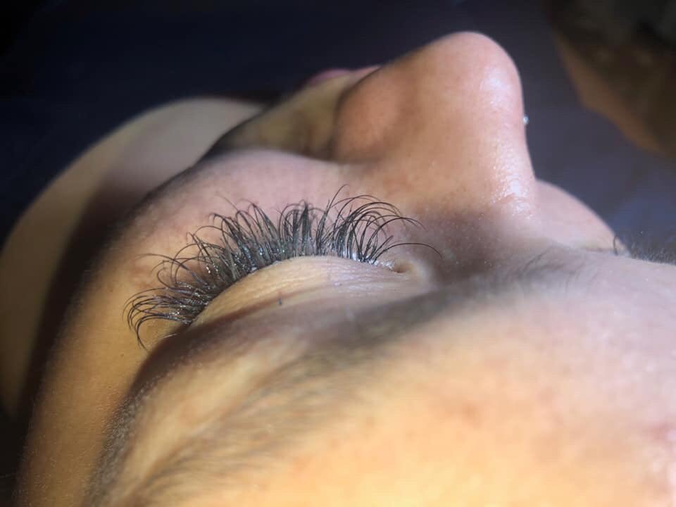 KaliMuva's tweet photo. 50$ full set eyelash extensions 🖤 grab this steal while it lasts 🤟🏽 https://t.co/DBKRB2YqSN