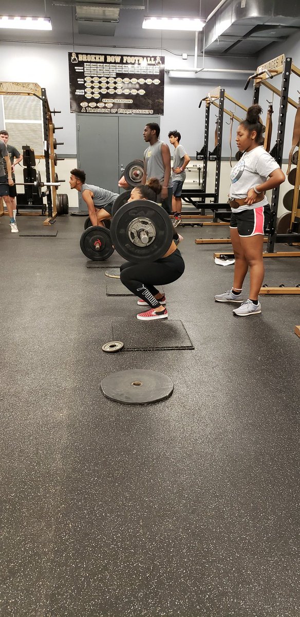 BBLadySavages's tweet photo. Tamia working on that form
#PuttingInWork https://t.co/sEHxP8HTdR