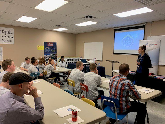 fly_abtech's tweet photo. THANK YOU PIEDMONT AIRLINES! Thanks to @WorkforPiedmont Alexandria for putting on a great presentation for local high school and current @fly_abtech students at today's Aviation Careers Day. The demand for new pilots remains very strong and the sky truly is the limit! https://t.co/XAvRnzSnq5