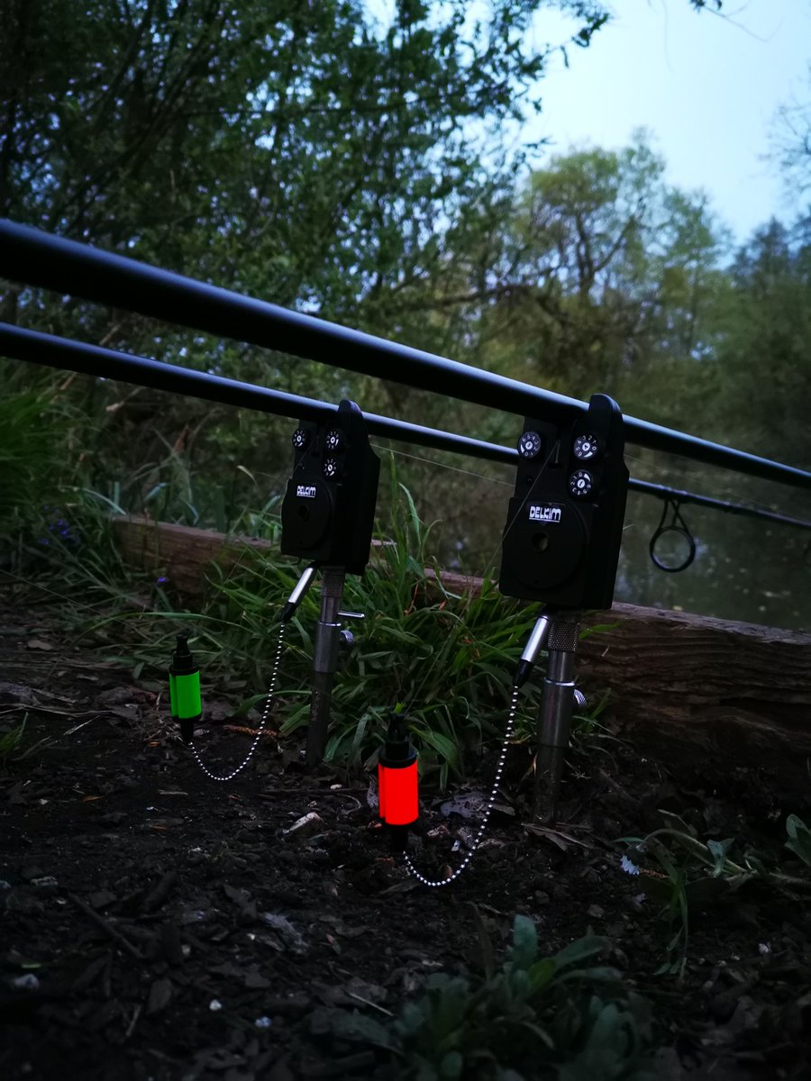 wiltshireangler's tweet photo. Aaaaand relax #fishing #carpfishing #fishingistherapy #incrediblebaits #incredibletackle #carp #lovefishing #hatework #fishingoverwork #angling #anglerslife #nature #naturelove #springtime #springangling #carpphotography #downtime #brollytramp https://t.co/Gcv16PHyM4