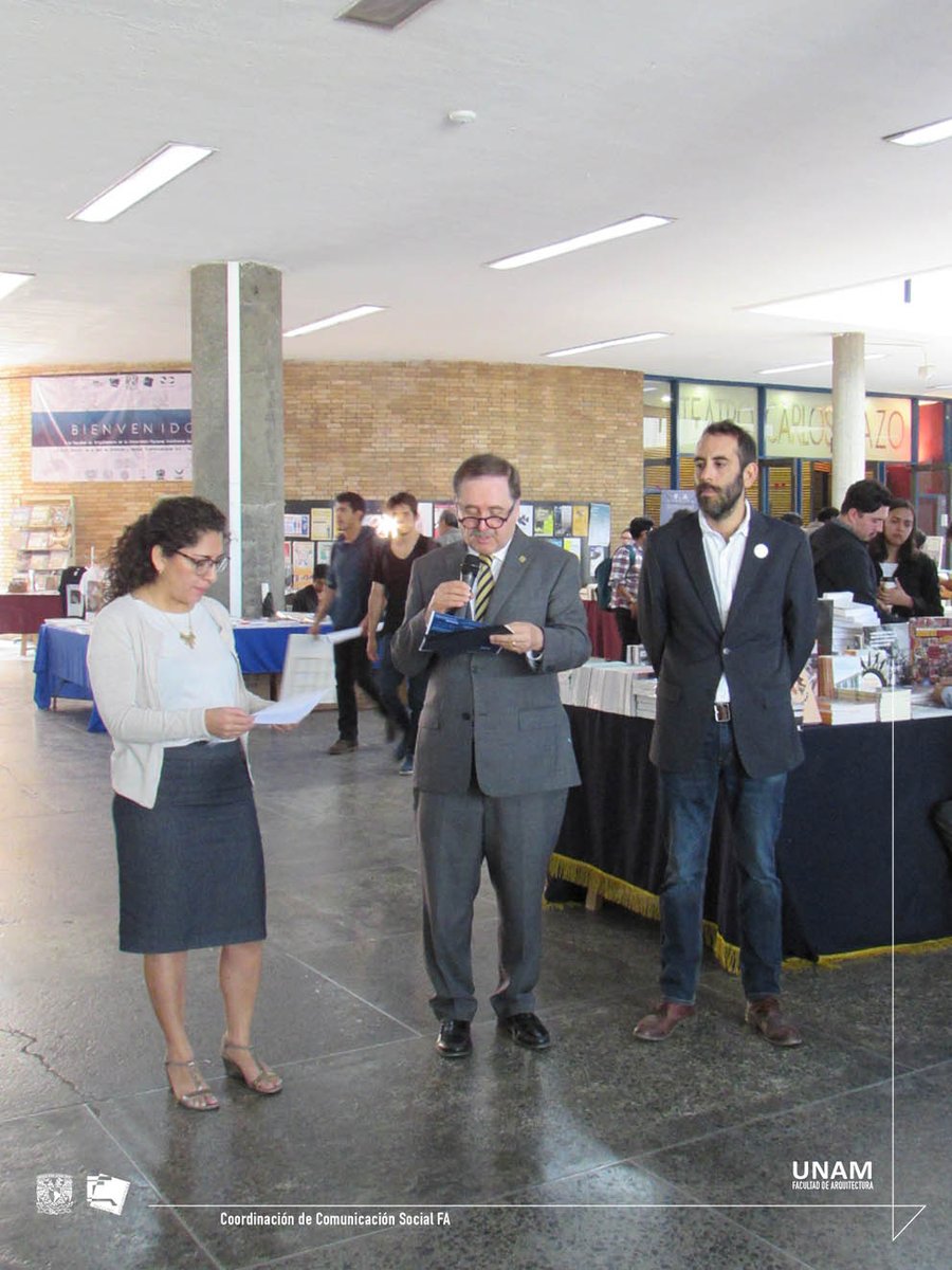LaRepentinaFA's tweet photo. En el Día Internacional del Libro, se inauguró hoy la XV edición de la Feria del Libro de la Facultad de Arquitectura, la cual conmemora los 50 años del Centro de Investigaciones de Diseño Industrial (CIDI). https://t.co/OtHlUhuNJQ