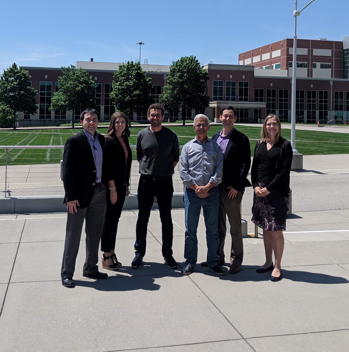 InnovCrossroads's tweet photo. Thank you @IlanGur and the @cyclotronroad team for visiting us @ORNL today!  Great brainstorming session! https://t.co/QLUsQMQZ9M