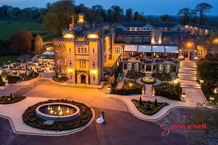 hotelsofire's tweet photo. ๐ฐ๐ฐ๐ฐ๐ฐ
๐จ - @cabracastle
๐ - Co. Cavan
๐ - โญโญโญโญ
โ๏ธ - 0429667030
๐ธ - Sperrins Photography
..........
#Ireland #hotelsofireland #travel #besthotels #luxuryhotel #luxurytraveller #travelgram #photooftheday https://t.co/1g46jmXwrA