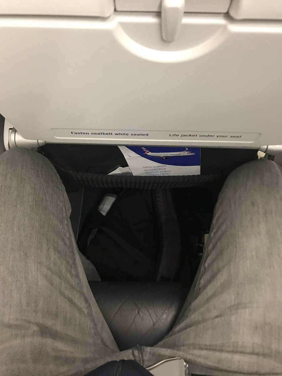 I swear the leg room is getting less and less on <a href="/British_Airways/">British Airways</a> flights 👎🏼 hard pressed up against the seat in front 😔