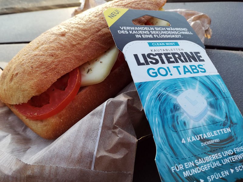 Bloody_testet's tweet photo. (Werbung) Die #listerine #gotabs sind praktisch zum Mitnehmen. Passen in die Hosentasche und können zwischendurch nach einer Mahlzeit genutzt werden. Man hat ein frisches Mundgefühl und fühlt sich wohl. #prsample #bylmeetslisterinegotabs #jederzeitundüberall #sauberundfrisch https://t.co/XPTUMUbjCh