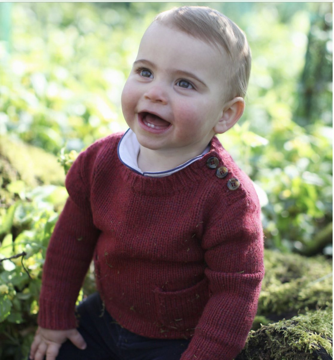 KateMiddleton02's tweet photo. Happy birthday Prince Louis!!! 🎂🎉❤ https://t.co/fN0KmVq8IN