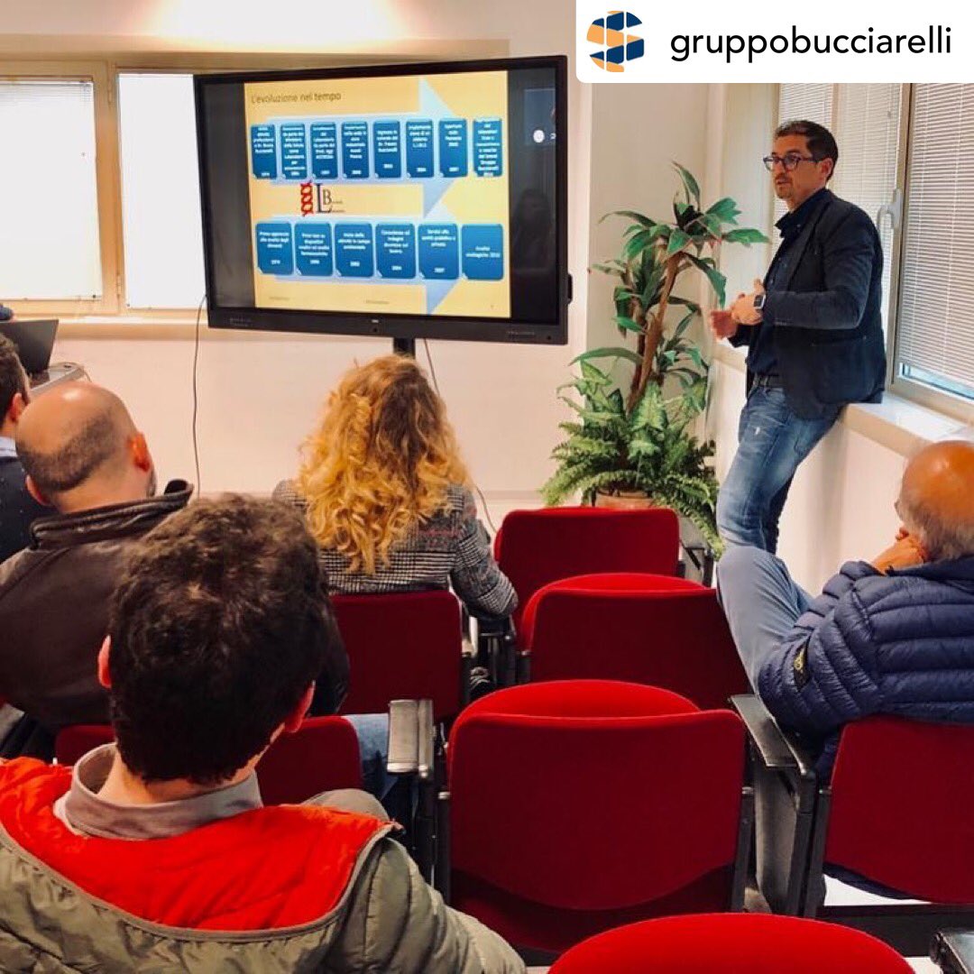 BucciarelliFra's tweet photo. Oggi  #day0, incontro di confronto con i partecipanti al #GBHackathon per condividere #obiettivi e #modalita di lavoro. #openinnovation #hackathon. #scientist #developer #designer #marketing &amp; #business https://t.co/zWDauogNgE