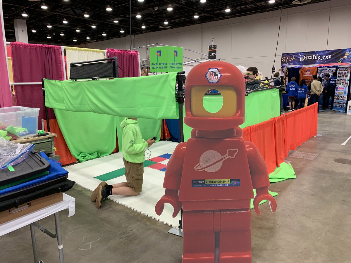 Our Benny has made it to Detroit. He’s helping <a href="/Pixelated_FTC/">Pixelated</a> set up their pit. Looking forward to <a href="/firstlegoleague/">FIRST LEGO League</a> tomorrow!!