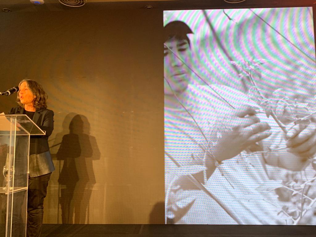 CACteinforma's tweet photo. "La dignidad humana tiene que impregnar todos los ámbitos, negocios y vida" Carolina Colagreco (@maurocolagreco) Direccción de desarrollo de productos de CARNE para el #CACLab https://t.co/gnJbnufiXo