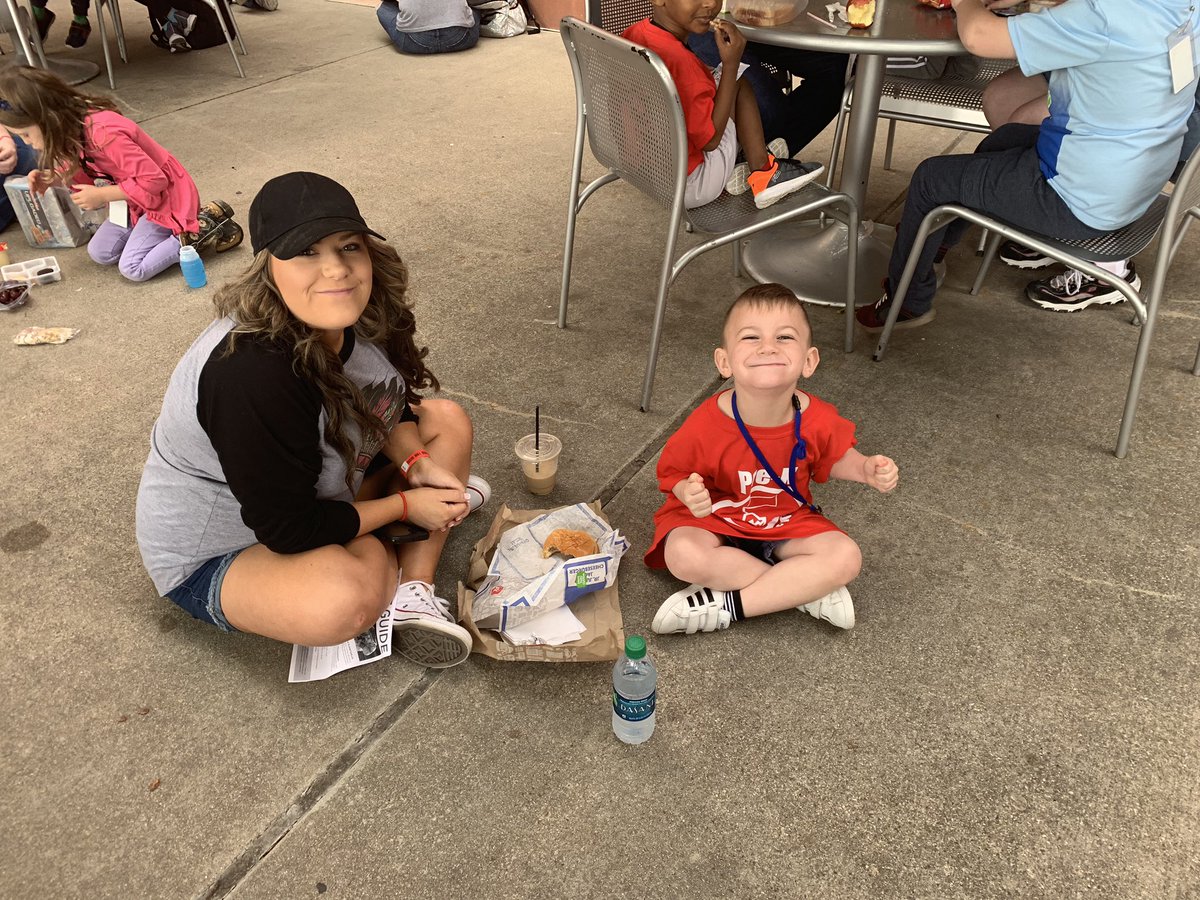 txbibi's tweet image. Field trip! Whooohooooo....
Fort Worth Museum Science &amp;amp; History!