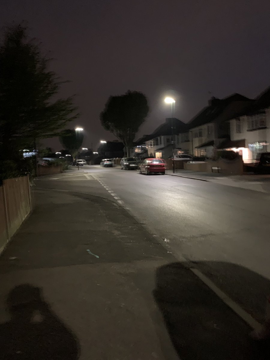MPSBlendonPhill's tweet photo. Late night foot patrol by Paul around the ward tonight while on 12 hour shift. #singlepatrol https://t.co/iqZf7PNaKh