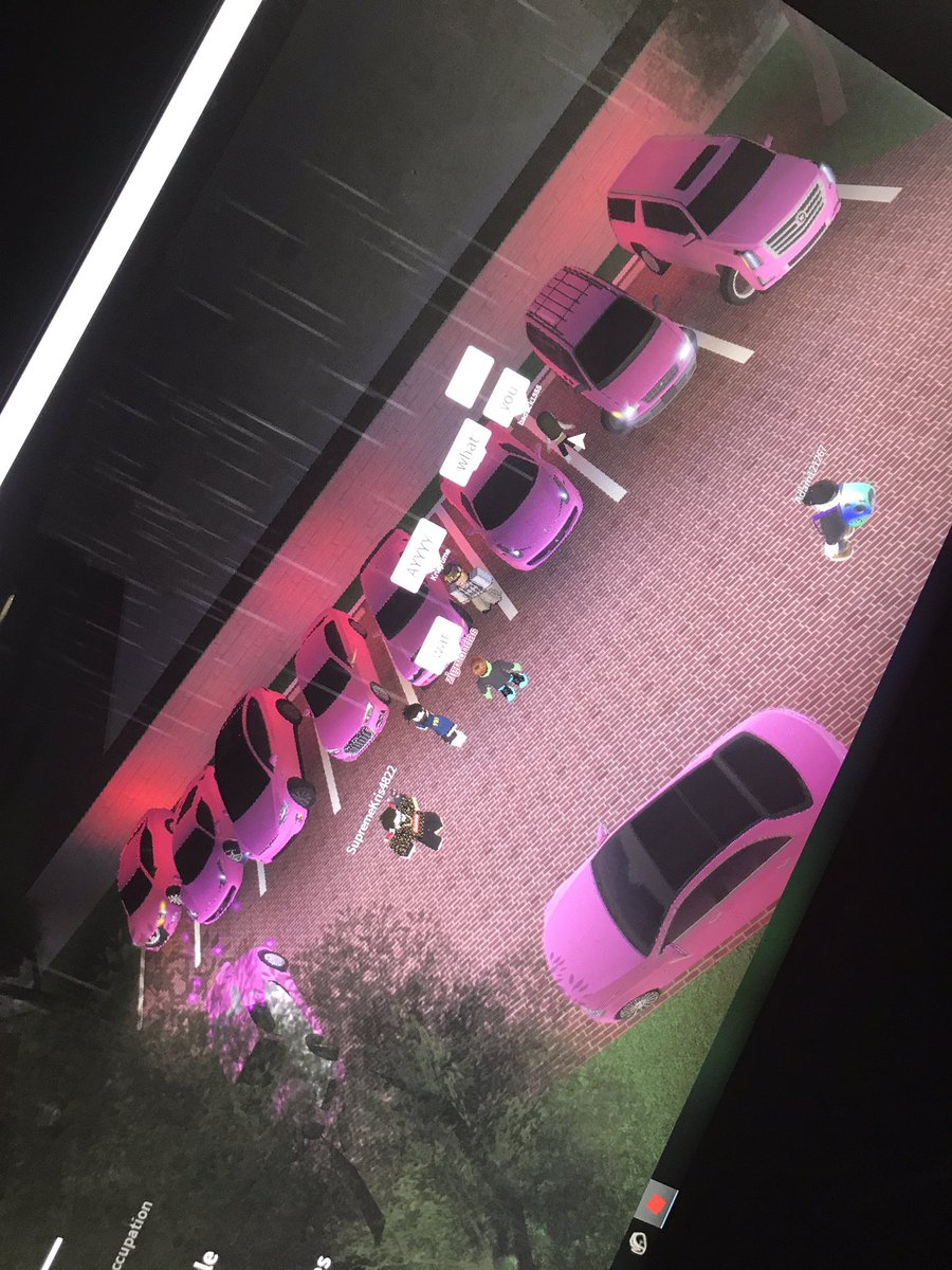 K15Tomboc's tweet photo. @AjectifyV1 hey i have a photo you might like  most of them like were the whole people in the game Tbh https://t.co/lXstH4OxEs