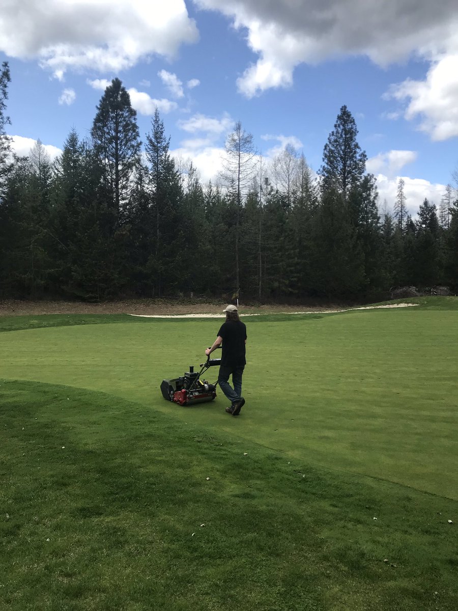 CVGCSUPER's tweet photo. First mow on the back 9 went great! #golf #golfmt #turf #turfgrass #turflife #stripes #spring #cabinetviewgolfcourse #explorelibbymt #happysuper https://t.co/f5nRZt5IUc