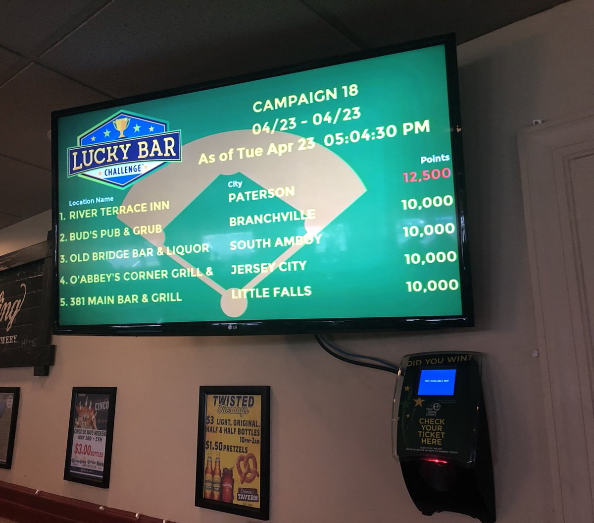NJLottery's tweet photo. River Terrace Inn out of the gate with the early lead in this week’s #QuickDrawLuckyBar Challenge! 50% Bonus Hours at stake! https://t.co/7LgbaEYDPV