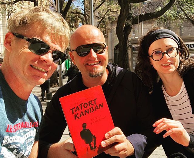 klausleopold's tweet photo. Und so sieht der sensationelle Kanban-Krimi von @sigikaltenecker in echt und bunt aus. Gesehen heute beim warmup zum Enterprise Kanban Coach mit @thisismiu in Barcelona #ekc https://t.co/VRH7dSgV68