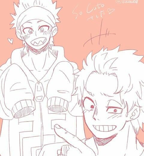 Vamos fatgum-san! Ya deje de jugar! Aunque su suéter es muy cómodo ya deme el mío!! 😝