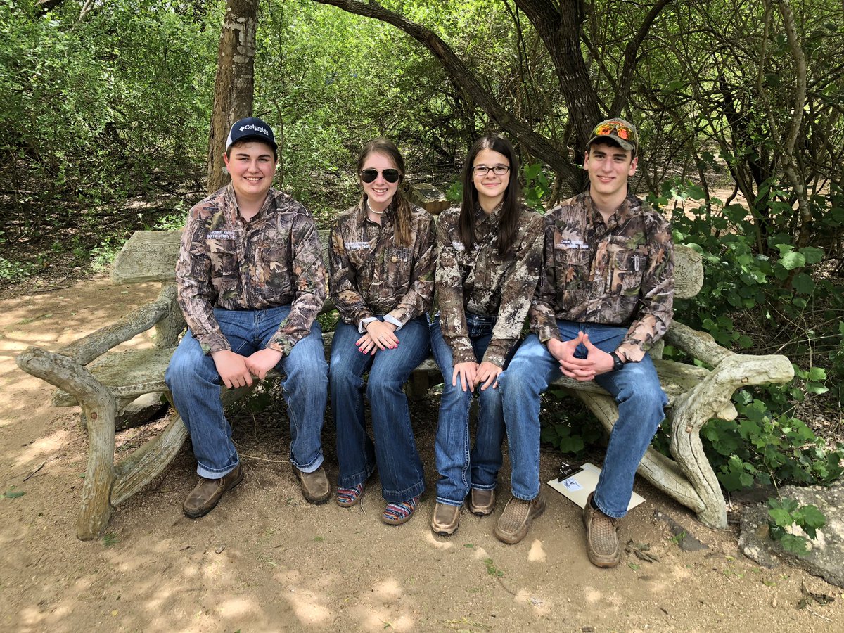 gcffareporter's tweet photo. GCFFA’s Wildlife Team competed today in the state final of the Wildlife contest, and managed to finish 26th in a state of over 220 teams. Great job to these competitors and Mr. McGrew, their advisor who helped get them here! https://t.co/m8zGY6X0DL