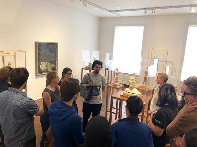 Karen Wilkin and MFA students discussing the Markus Lüpertz exhibition at Michael Werner Gallery. 
#markuslupertz #michaelwernergallery #newyorkstudioschool