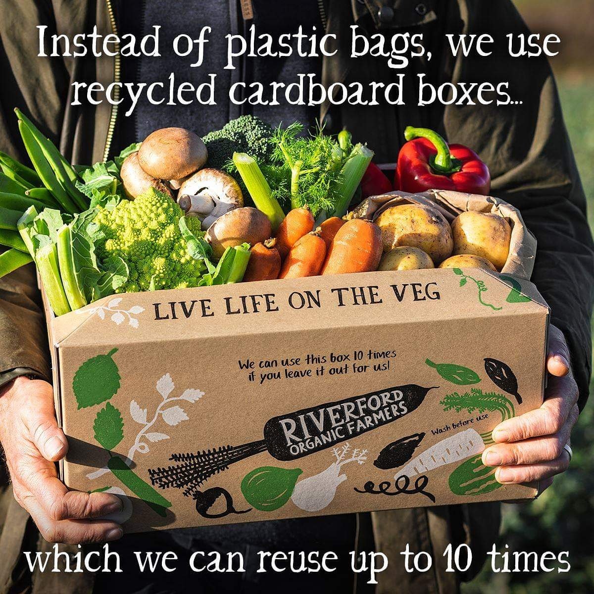 Stallholders:
Also outside on the Parade:
Edward's Fudge Kitchen - award winning fudge!
Kernowfornia - Cornish surf brand printing t-shirts and hoodies
Jonkers - Indonesian clothing and jewellery
Riverford - Organic and delicious veg and fruit boxes