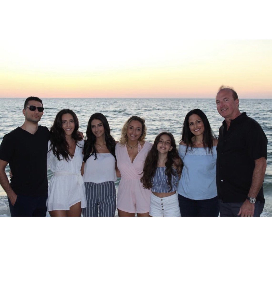 #FeaturedMember
Extremely excited to present NSAND’s featured member of the month! 
Suzanna Faycurry, BS, 
NSAND social media board member
🥑Works at: Abbott Nutrition,
 starting in June.
🥑Instagram: <a href="/s_zanna/">Suzanna Thoe</a>
Read our entire interview here: 
facebook.com/26269571410691…