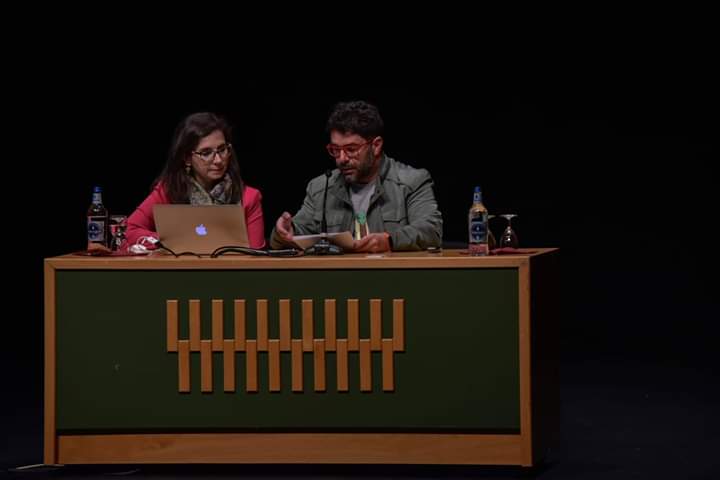 JornadasPatri's tweet photo. 🧙‍♀️Interesante y amena la conferencia sobre los cuentos de brujas en la tradición oral de Canarias, de la profesora Dña. Sarai Cruz Ventura #JornadasPatrimonioTeror #HistoriasdeBrujas https://t.co/FfitrsUyjS