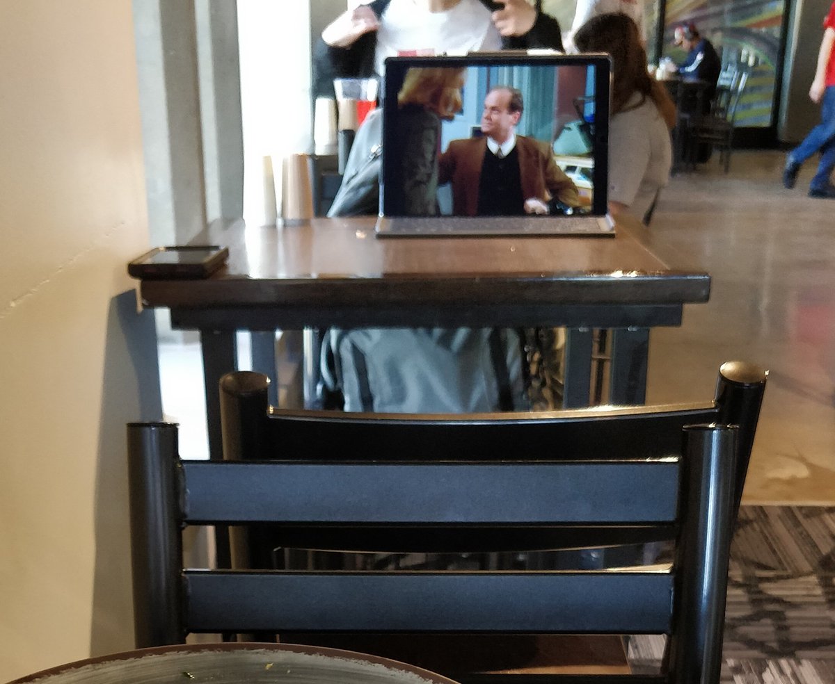 ISUValuables's tweet image. Looks like an unattended iPad Pro, Apple Pencil, and iPhone XS. That's a lot of #isuvaluables. #isudining #frileywindows