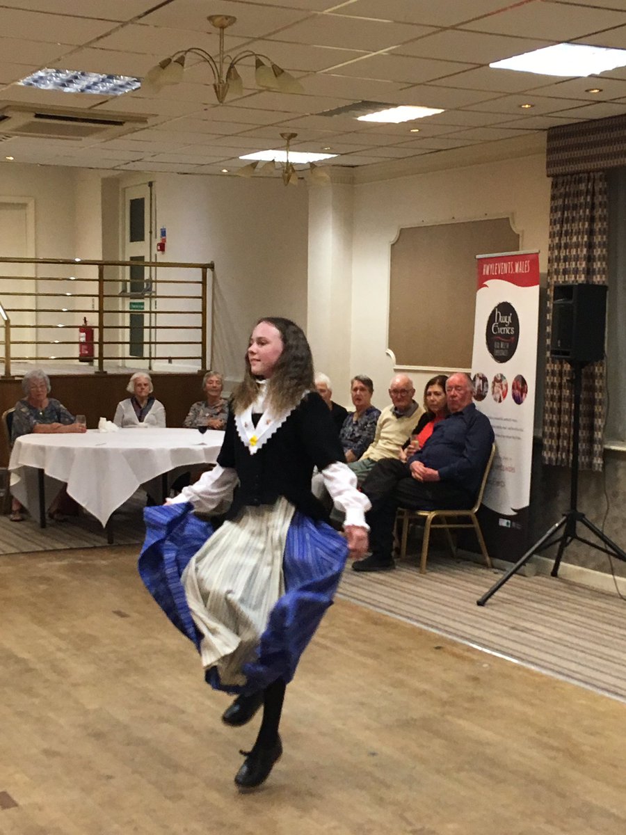 Dawnswyr Talog tweet media