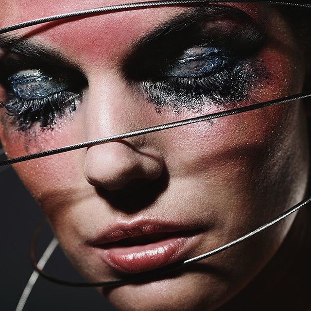 Pixelsandcuts's tweet image. Portrait
.
.
. #postthepeople #agameofportraits #HypeBeast  #ig_mood #featuredpalette #makeportraits #humaneffect #postmoreportraits #portraitisreligion #portrait_perfection #portraitphotography #portraiture #fotograaf #antwerp #portraitpage #pursuitofpo… bit.ly/2ICXdvC