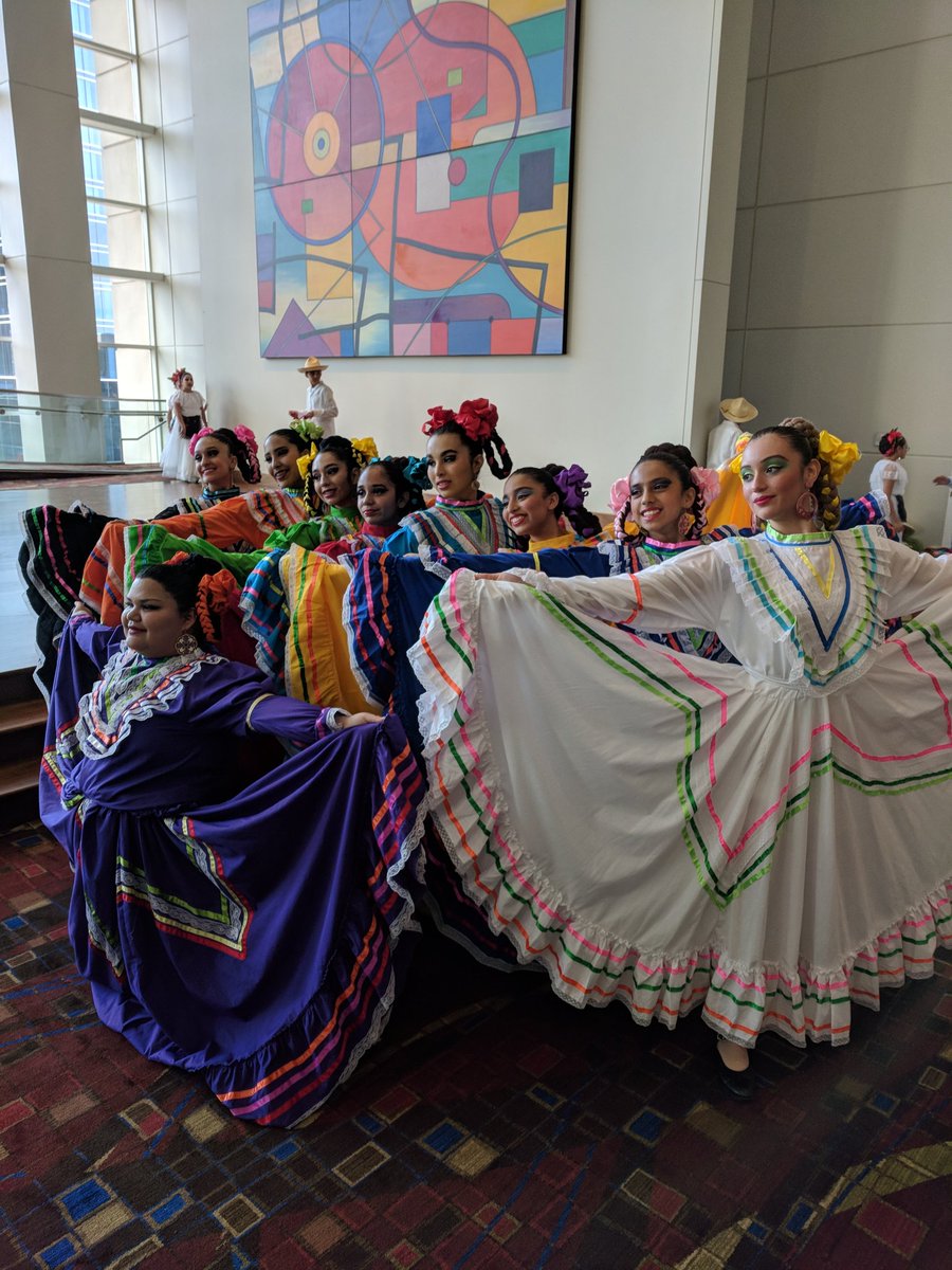 NCEATALK's tweet image. Stunning performance from St. Mary Star of Sea Ballet Folkorico! Such Joy! #NCEA19