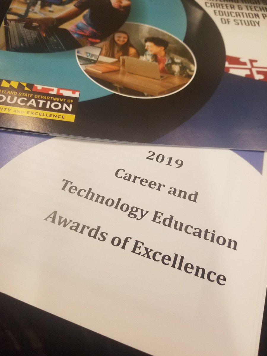 Congratulations go out to our #AACPSAwesome CTE Coordinator, Deb Kremer, who was awarded the Secondary Distinguished Service Award during the 2019 CTE Awards of Excellence Ceremony in Baltimore. Kudos to you, Deb!!
