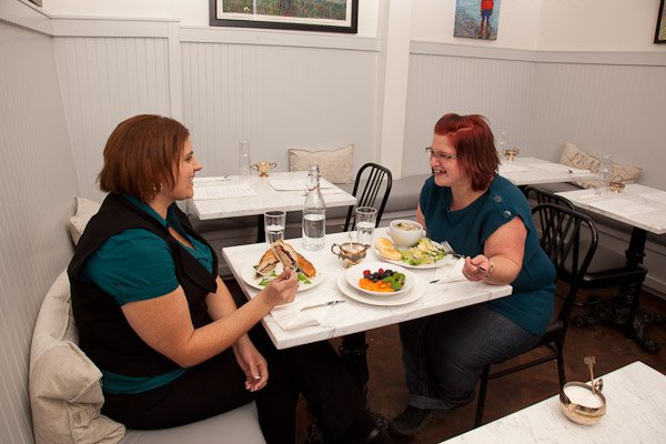 Food4GoodHFX's tweet photo. Plant-based diet may prevent #obesity in middle-aged, older adults, study suggests.
#health #plantstrong #halifax
https://t.co/qRW6lSEQZB https://t.co/gUOfvbzmAU