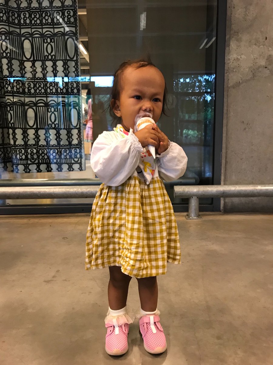 putriprat's tweet photo. #MOOD https://t.co/PEyNKoBwc9